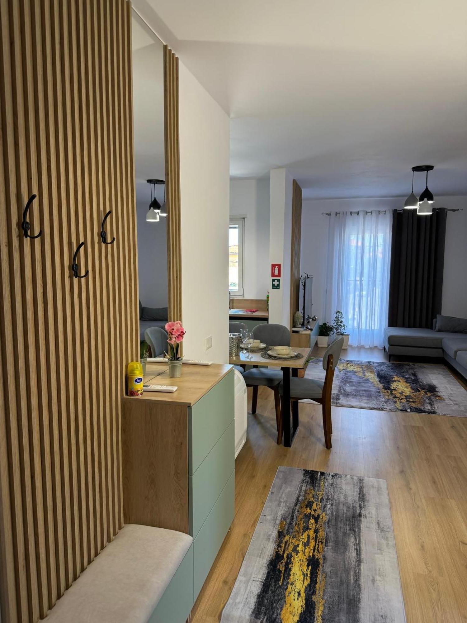 Apartment In City Center Szkodra Zewnętrze zdjęcie
